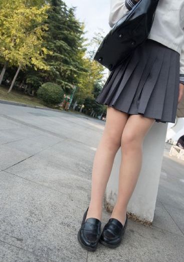 两对夫妇交换4p交换视频