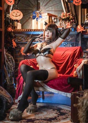 年轻的女教师电影