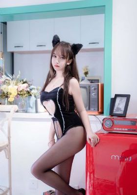 两个小婕子和我做爰韩国电影