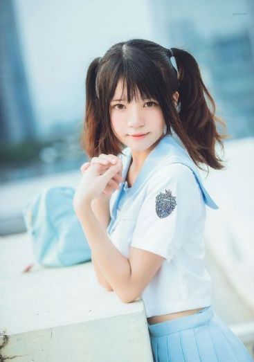 不穿内裤的女教师