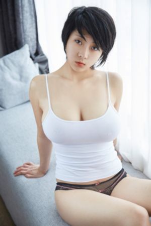 被催眠的少妇