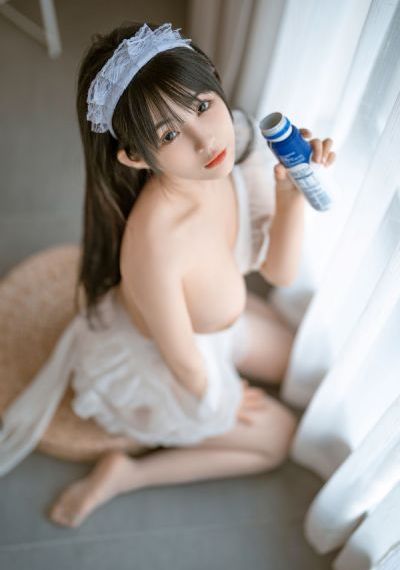 森林里的熊冬眠中