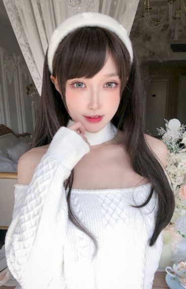 被最想拥抱的男人威胁了动漫