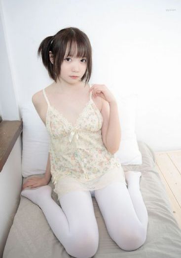 一边面膜一边燥的视频