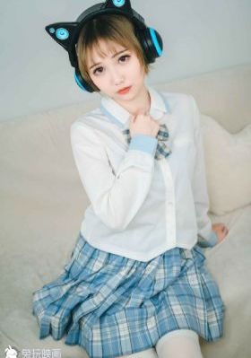 图书馆的女朋友免费观看