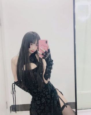 厨房大战刚结婚的少妇在线观看