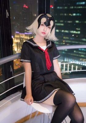 可疑的美发沙龙